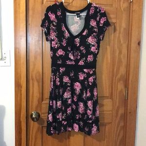 Pink Flower Hot Topic Dress
